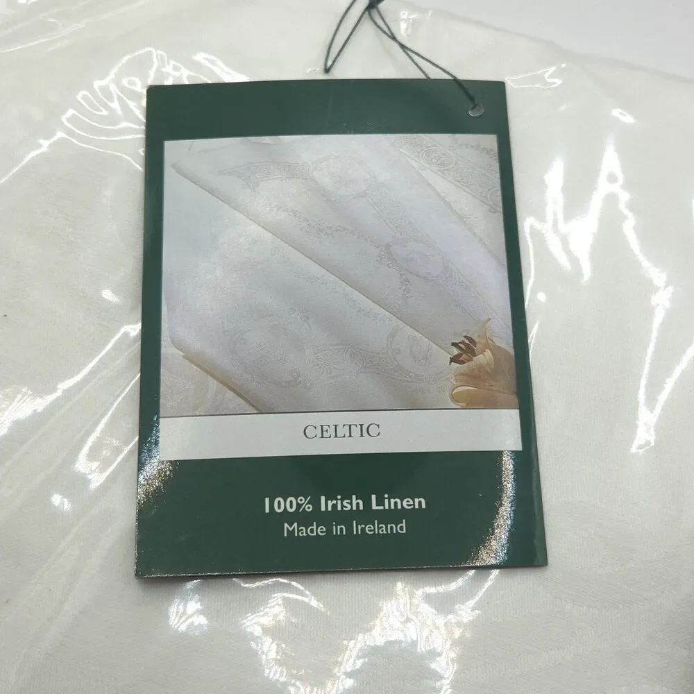 Fingal 72 x 108 inch Irish Linen Tablecloth Celtic Pattern #722 Unopened NOS